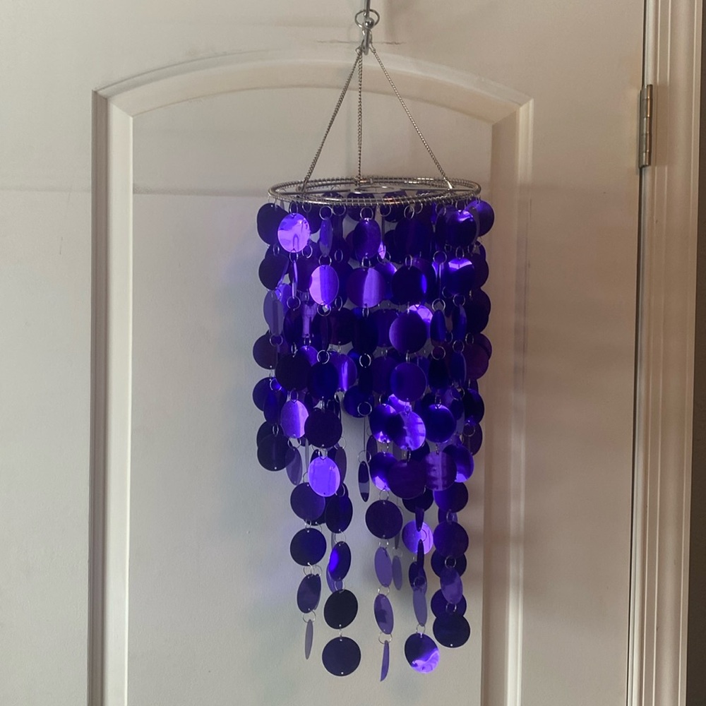 Purple party decor with keychain ring